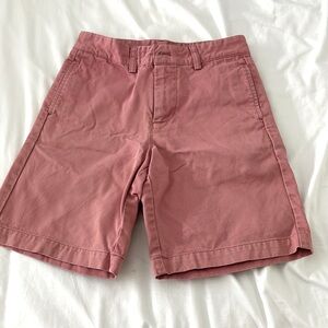 Vineyard Vines shorts size 10